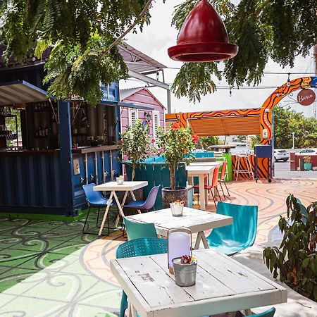 Bario Hotel Willemstad Dış mekan fotoğraf